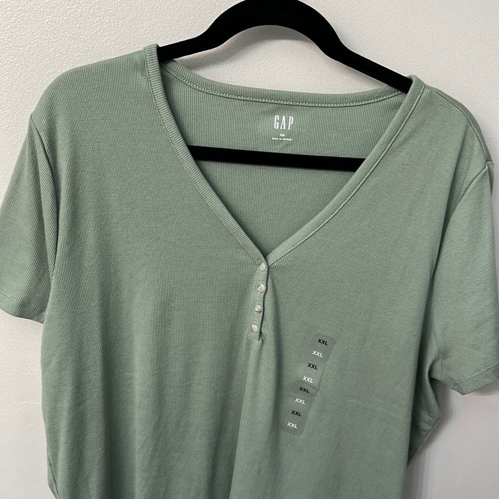 Sage green fitted tee